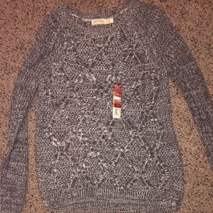 NWT knitted grey sweater